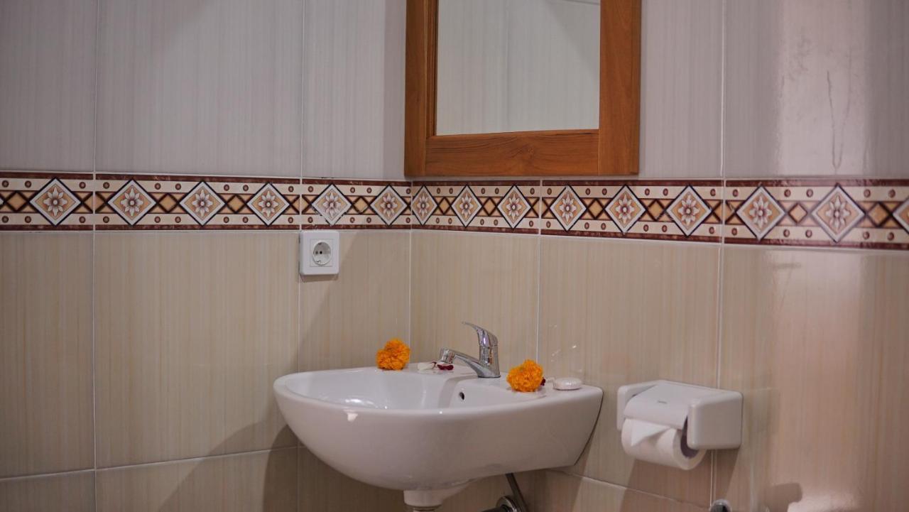 Alam Dewa Hotel Ubud  Luaran gambar